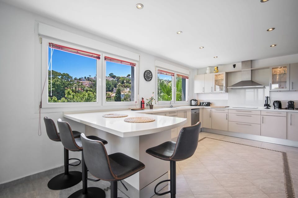 Kitchen (1)