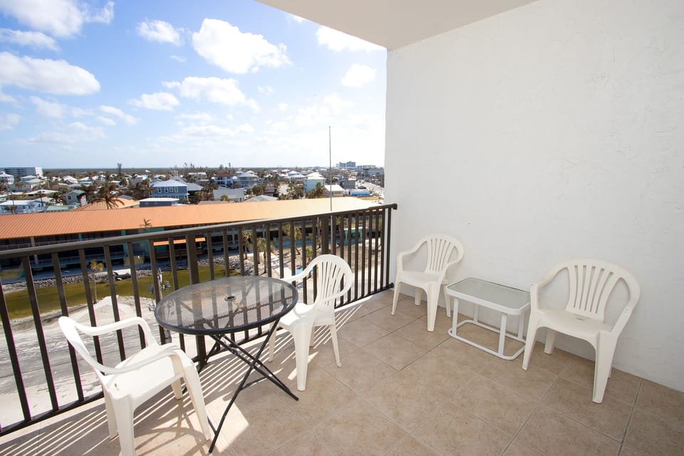 Open air balcony