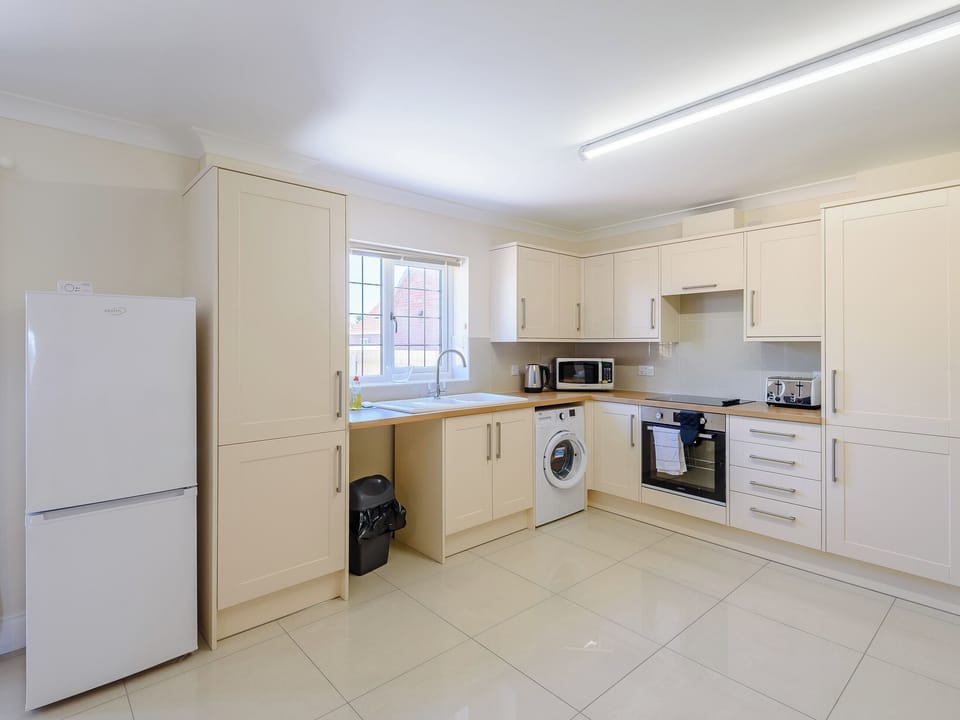 Kitchen/diner | 2 Dawson Park - Dawson Holiday Homes, Mablethorpe
