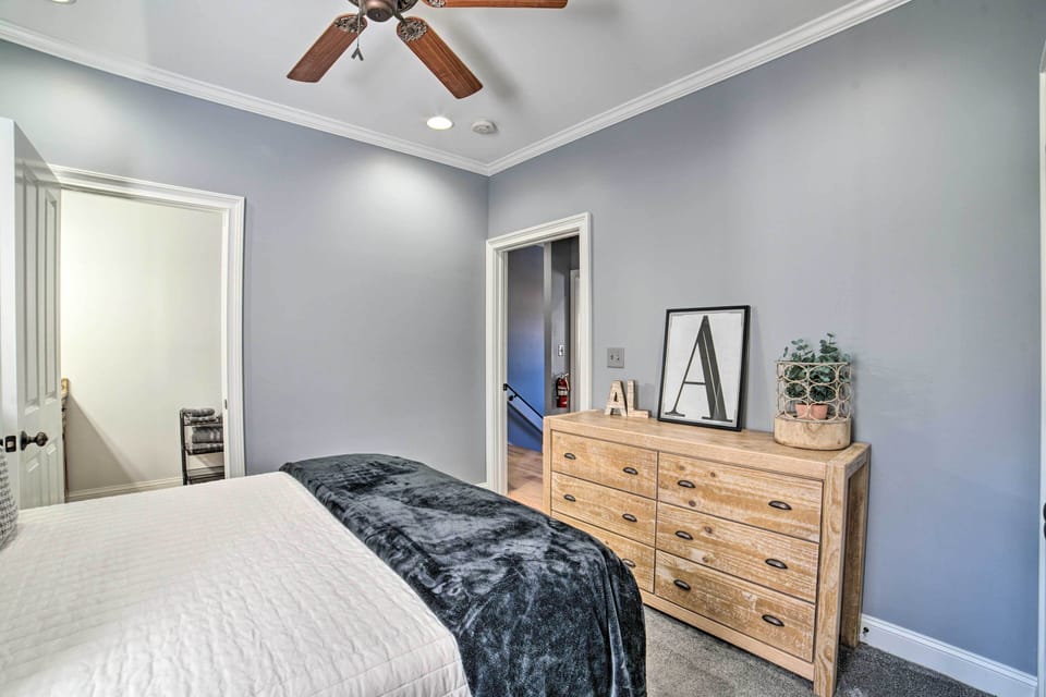 Bedroom 2 | 2nd Floor | Stairs Required