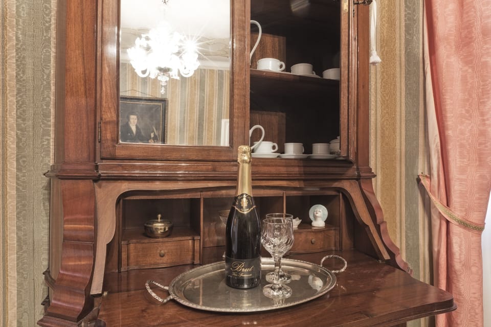 Deluxe Venetian Apartment at Rialto Apartment in San Marco