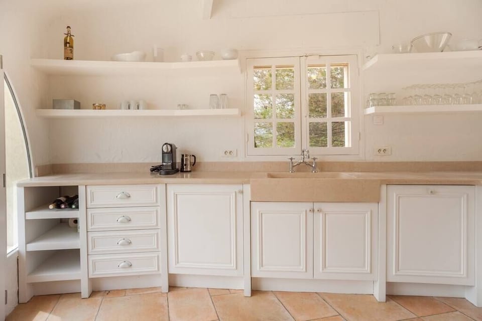 La belle cuisine entièrement refaite (2)