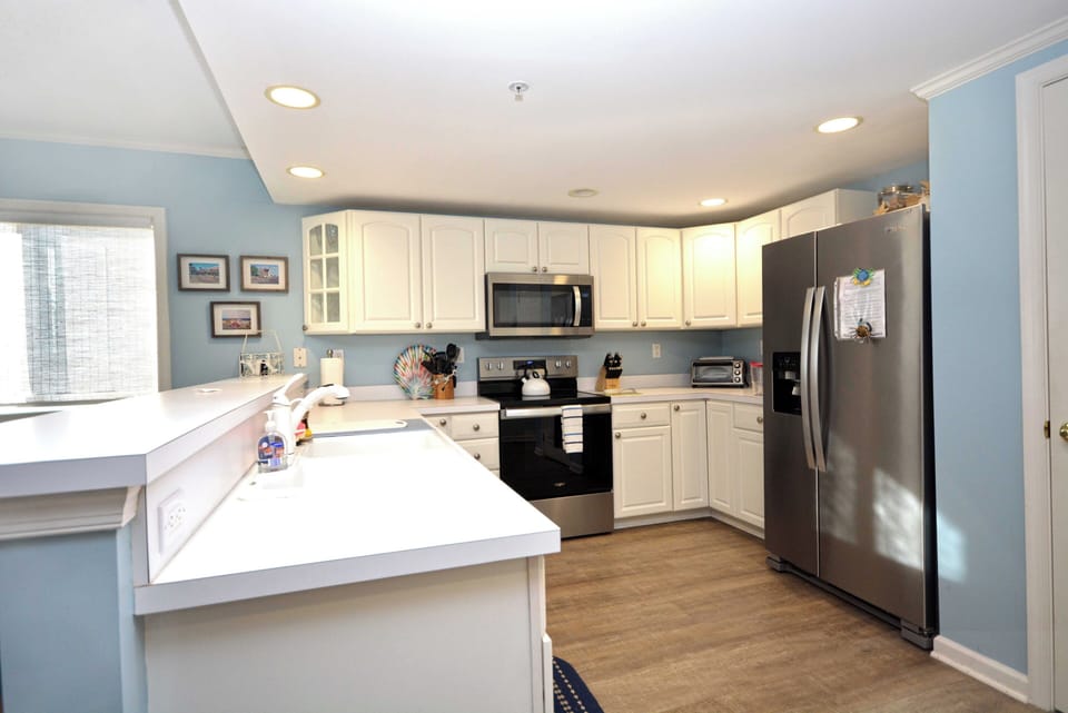 KITCHEN-AREA