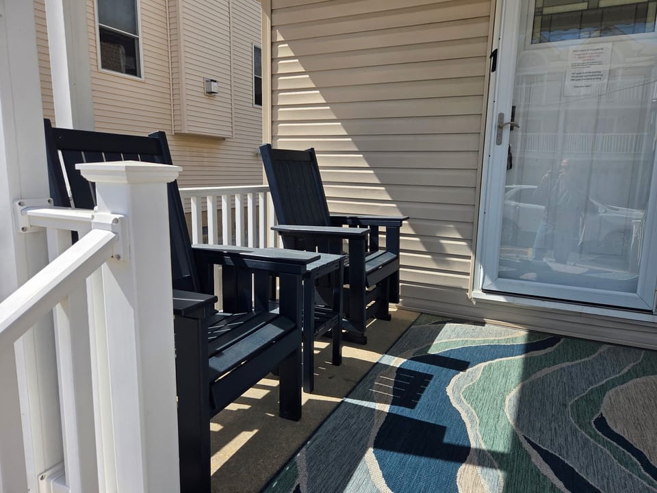 Private covered porch