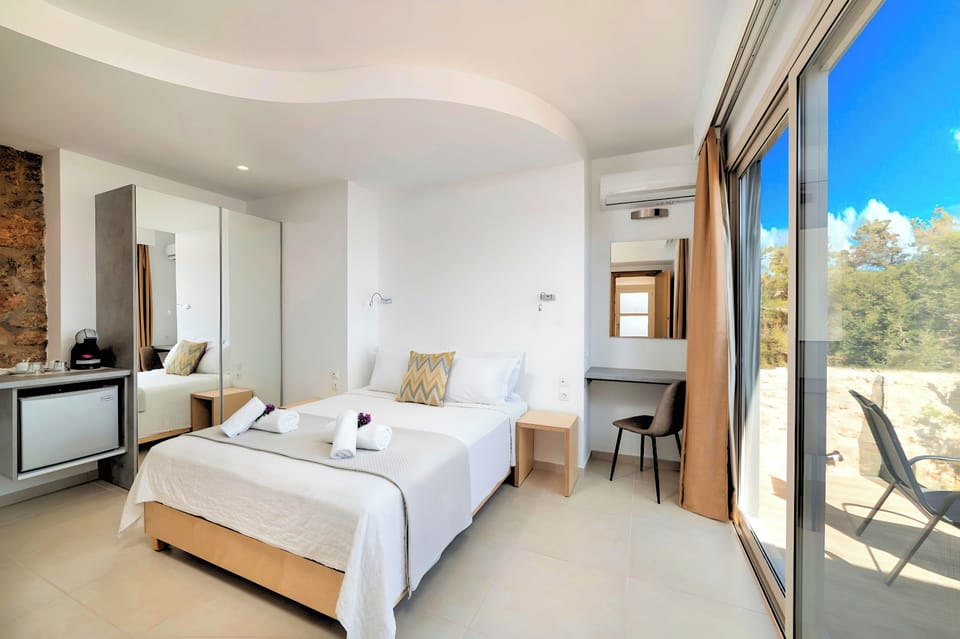 Canes Villa | HotelPraxis Group