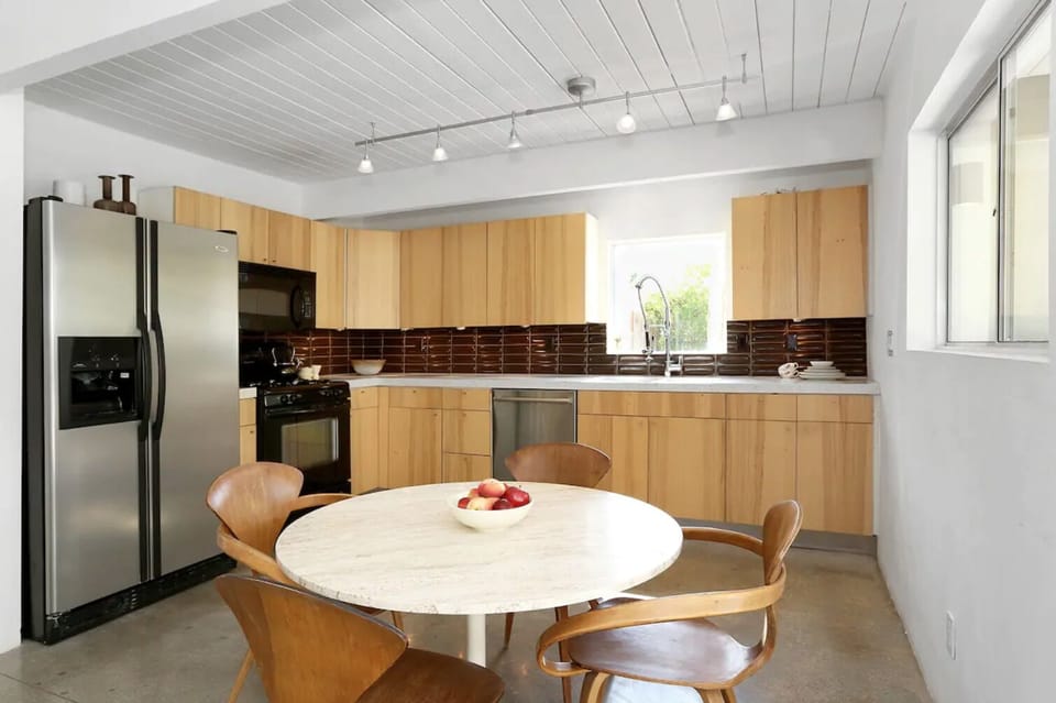open floorpan kitchen
