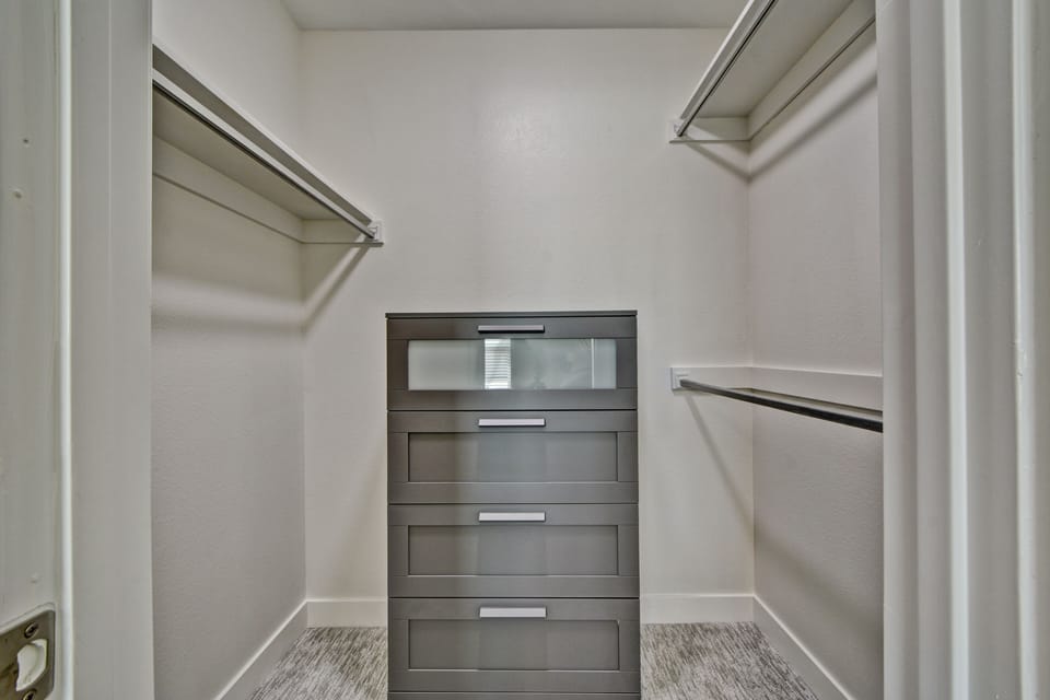 2nd Bedroom Closet