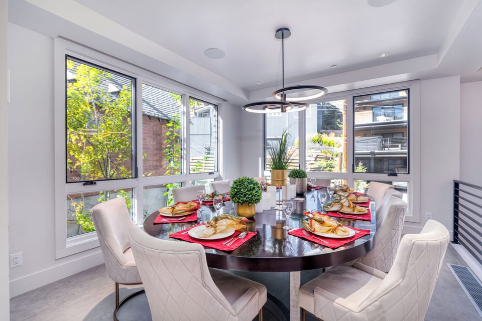 Dining room comfortably seats 12