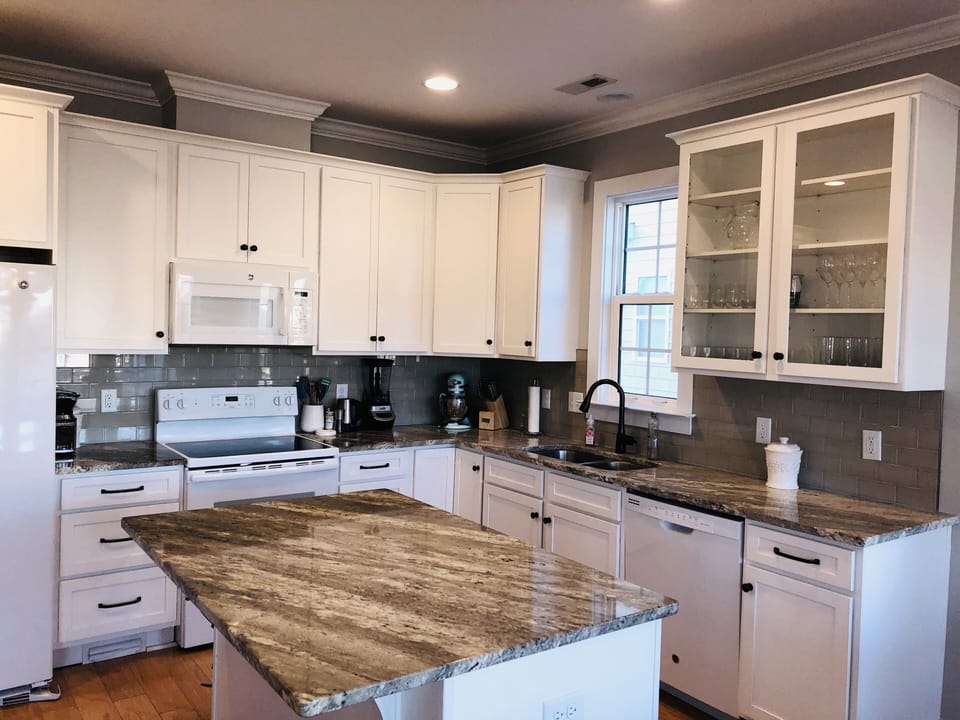 Kitchen with lots of amenities 