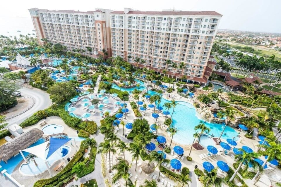 Marriott's Aruba Surf Club_2.jpg