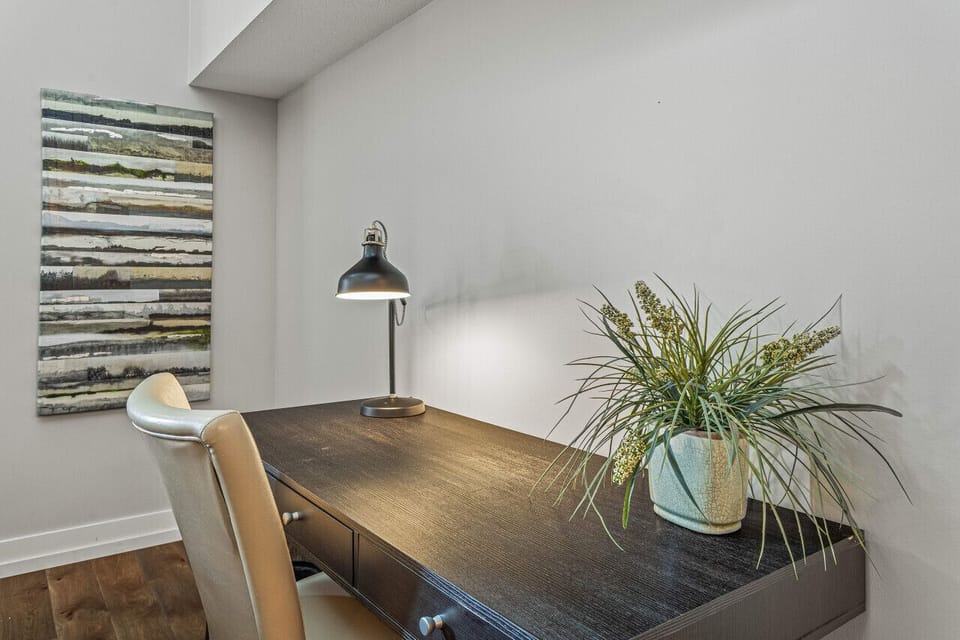 Working desk, common area