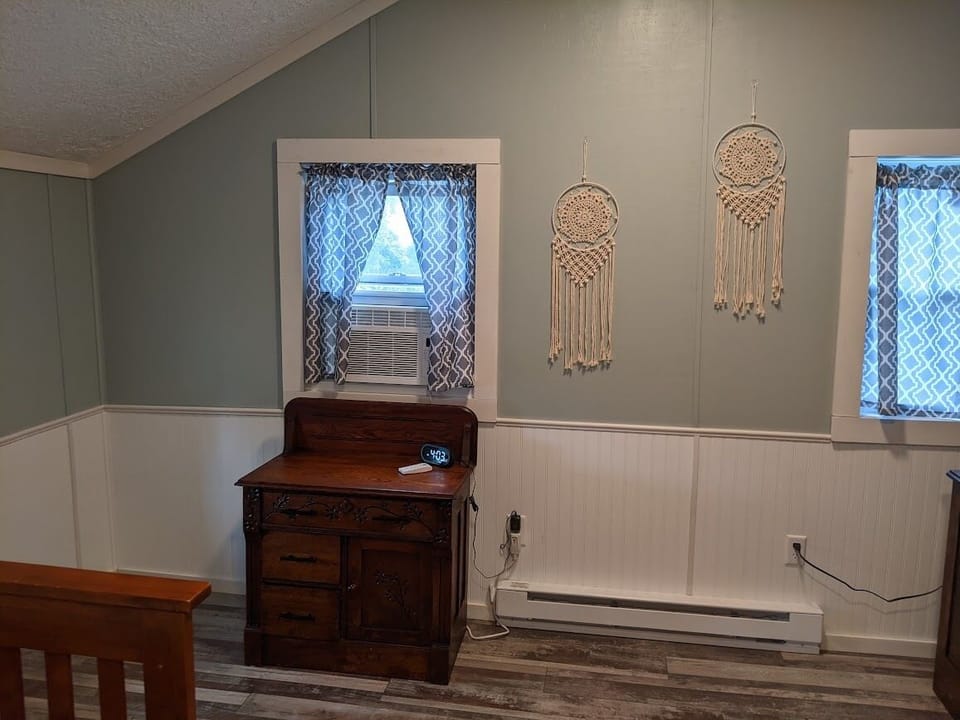 Second bedroom with 2 queen beds, second floor 