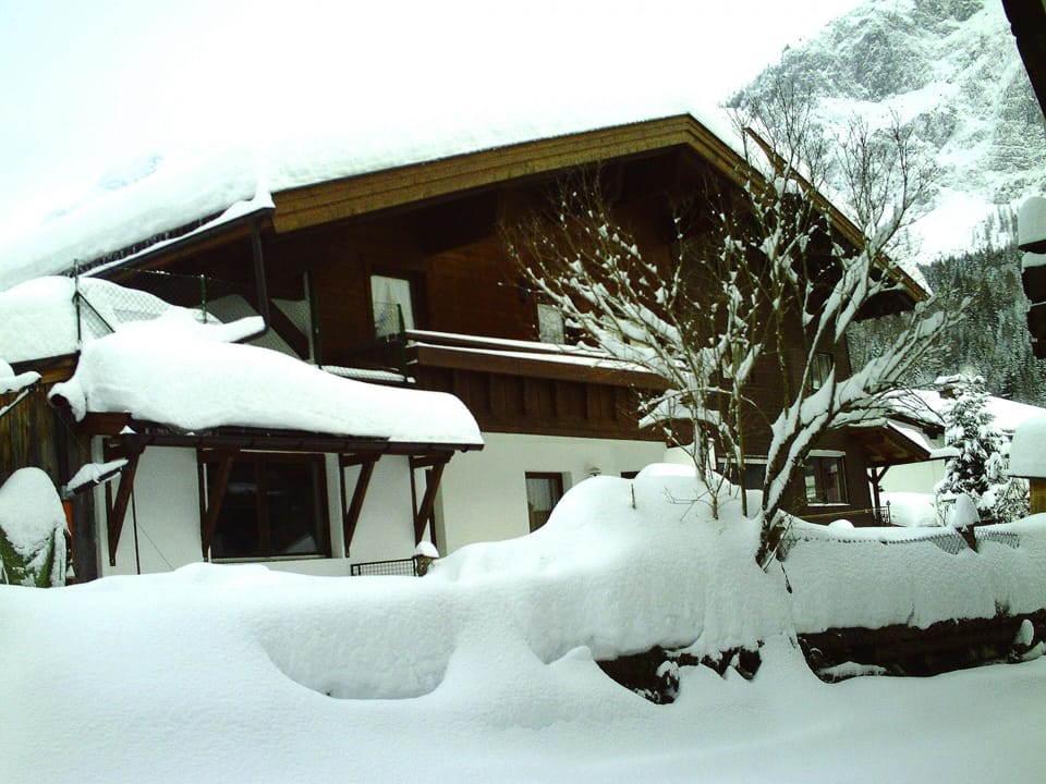 Holiday Home Exterior [winter]