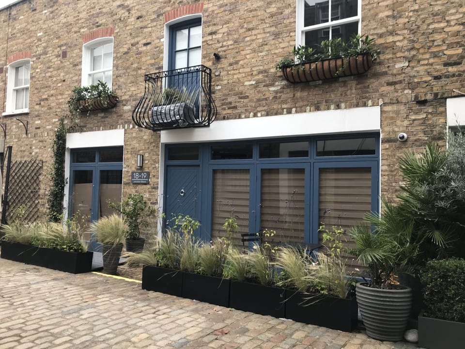 Beautiful Mew House in Central London 