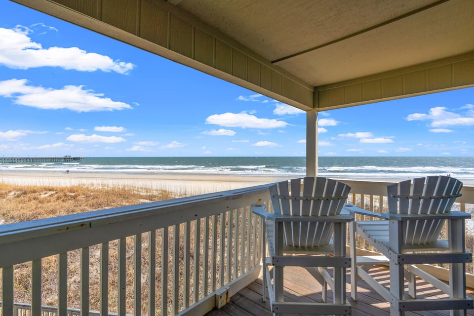 Enjoy incredible views while sipping your morning coffee.