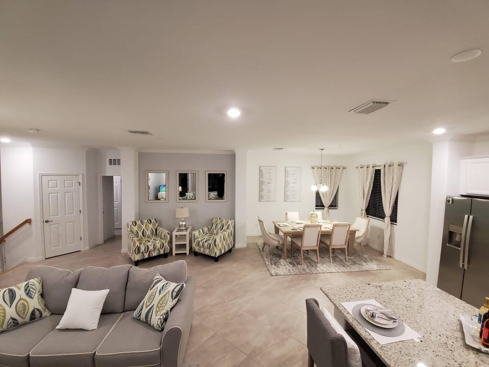 Reading area and dining table