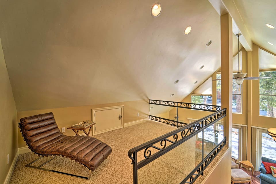 Loft | Steps to Access