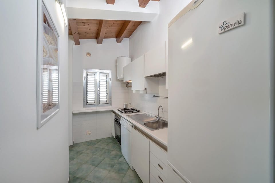 Kitchen area