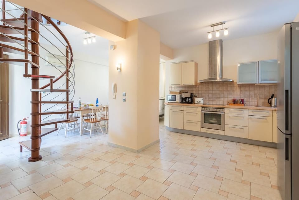 Equipped kitchen