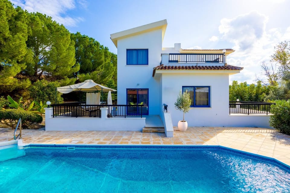 Beautiful villa with private pool and terrace