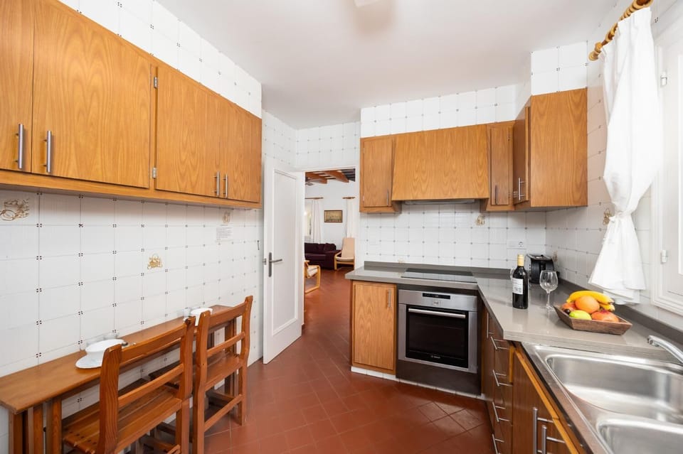 Equipped kitchen