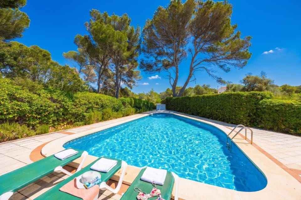 Private pool and terrace
