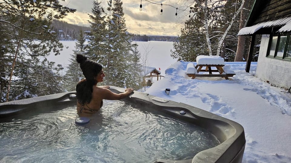 Enjoy tranquility and our stunning lake views from the 7-person hot tub