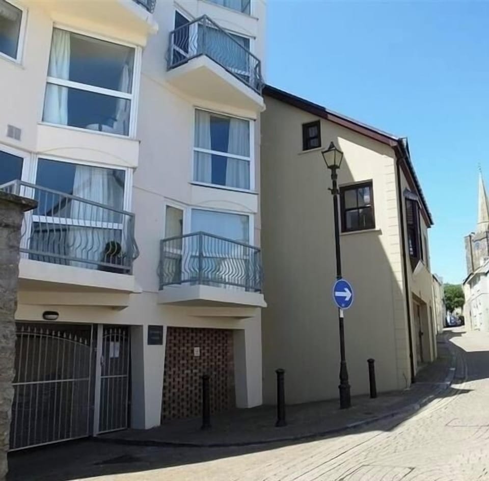 St Mary’s Court