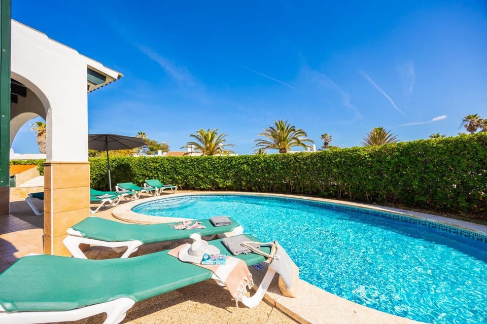 Private pool and terrace
