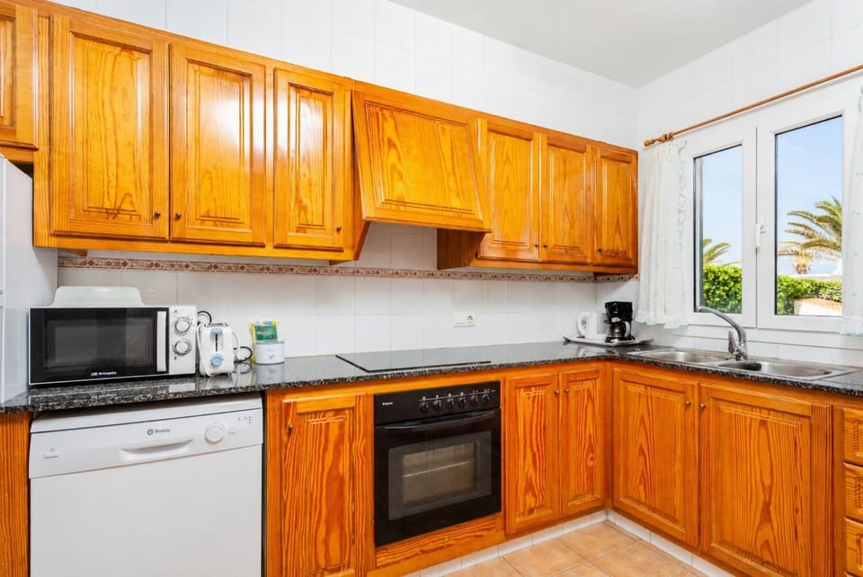Equipped kitchen