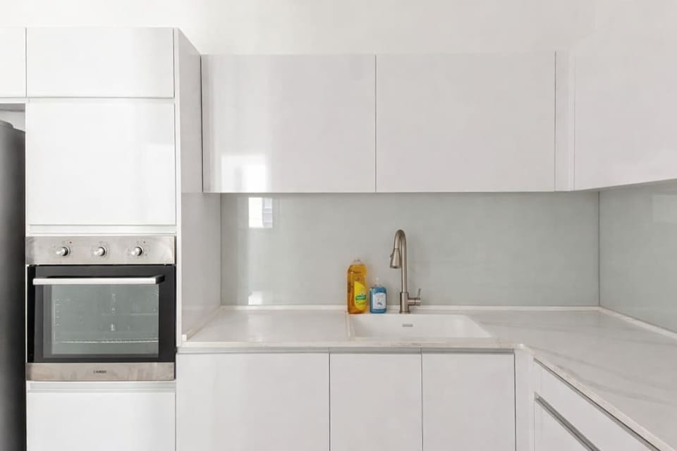 Functional kitchen corner supporting everyday convenience with everything needed for enjoyable longer stays.