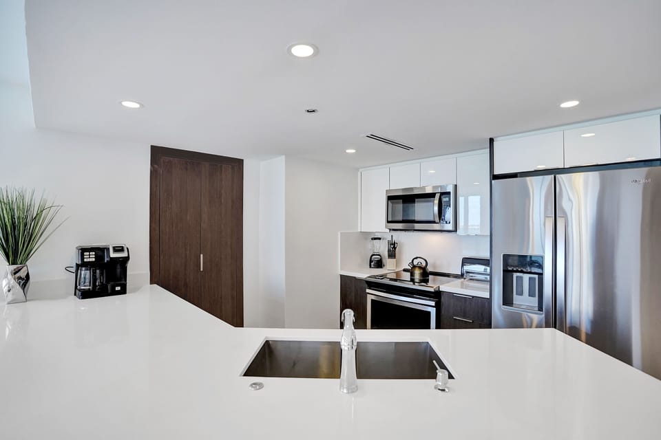 Fully equipped kitchen