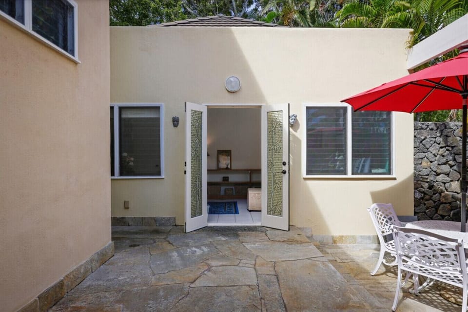 Entrance for guest bedroom across atrium