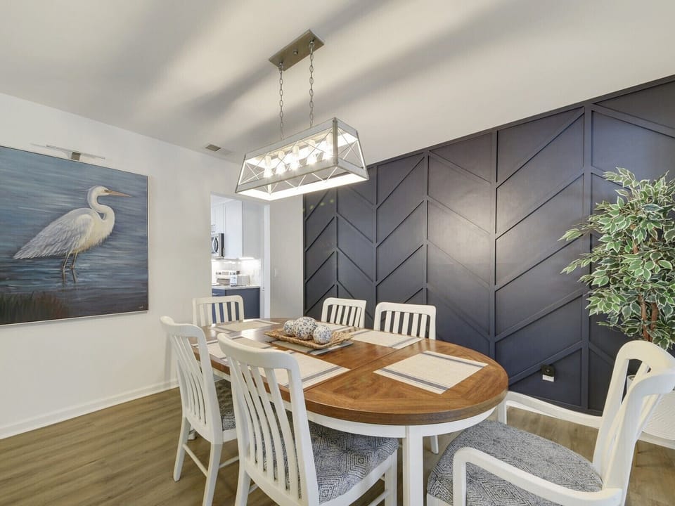 Dining Table with Seating for Six at 48 Heritage Road