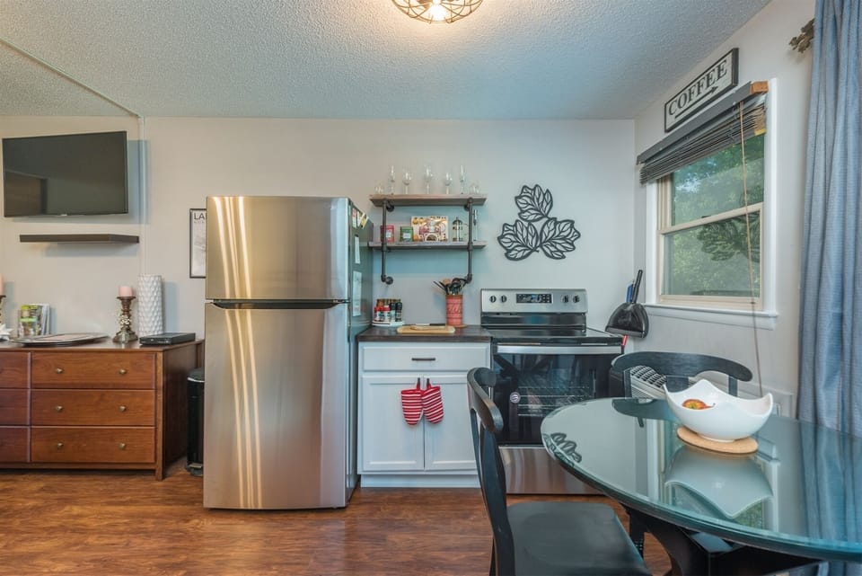Kitchen and dining area