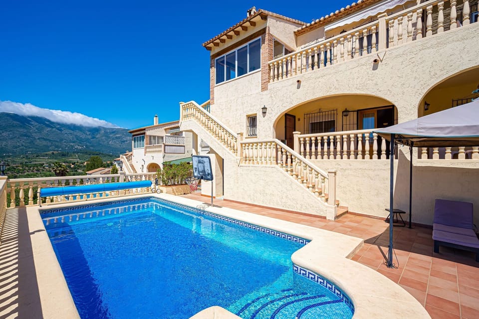 Holiday Home Exterior [summer]