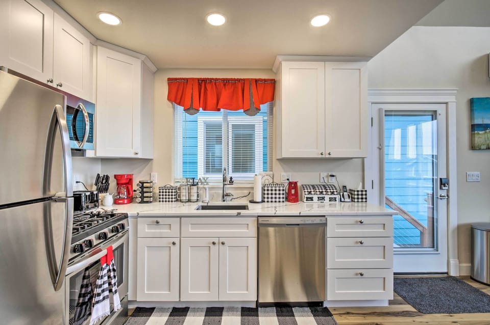 Fully Equipped Kitchen | Spices