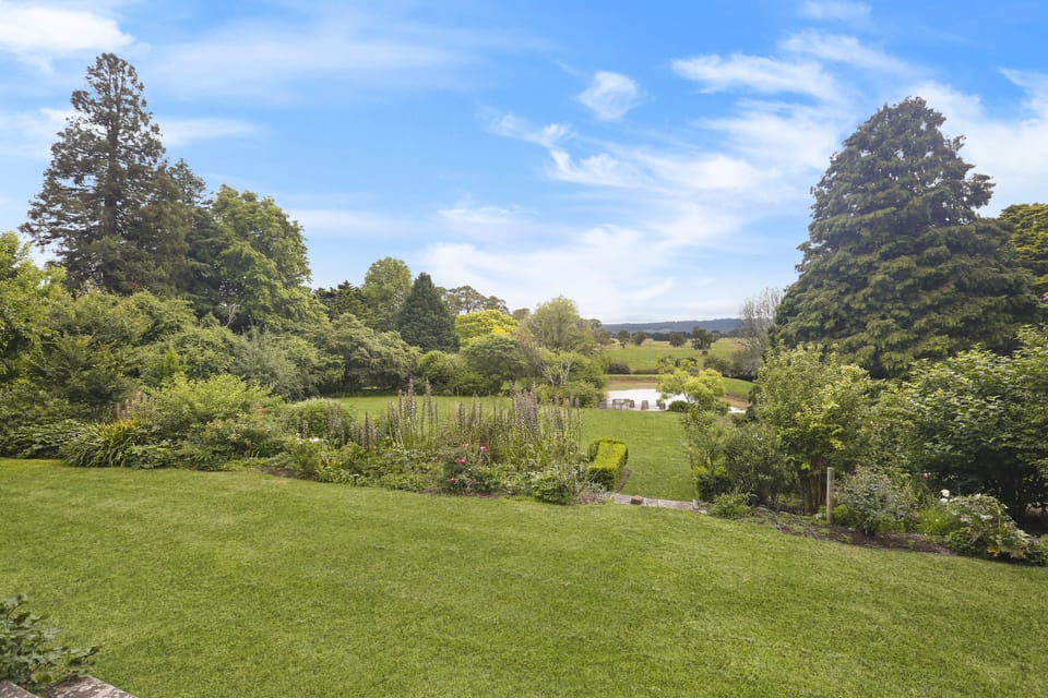 Lawn and gardens for private guest use