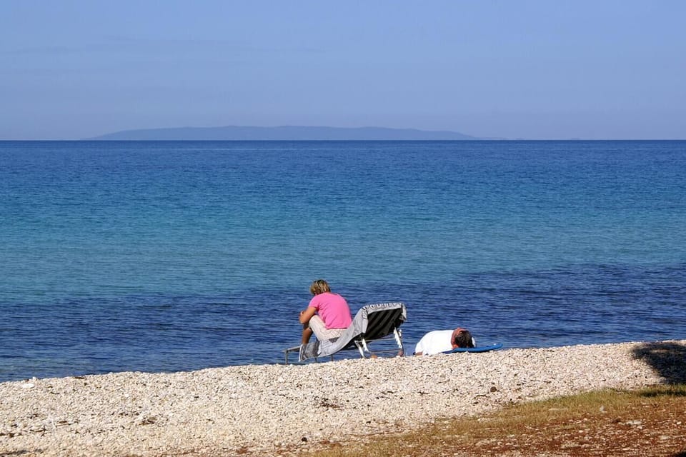Nearby beaches