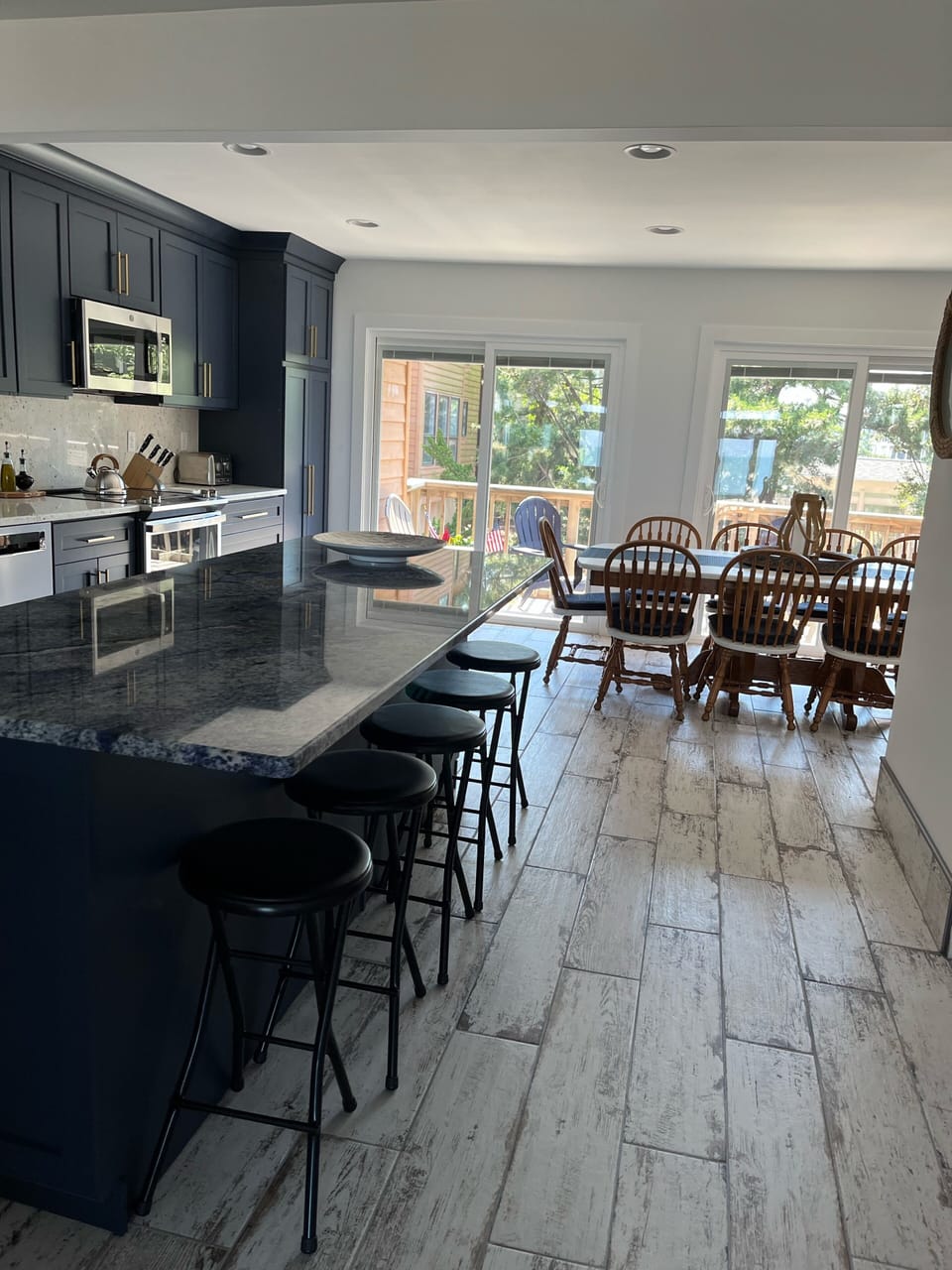 Beautiful kitchen island with exotic granite