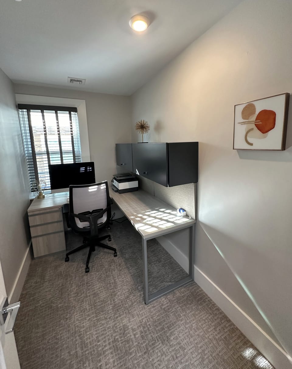 Common Area 2nd Floor Office