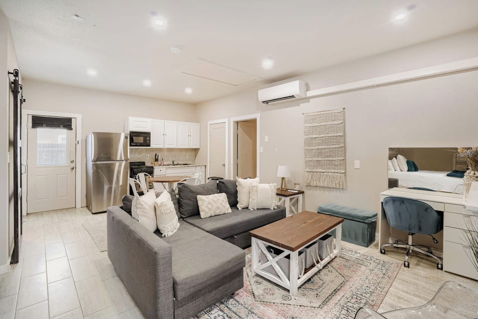 optional garage apt