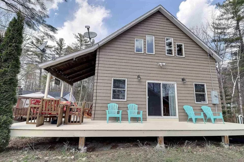 Honeymoon Cabin (2)