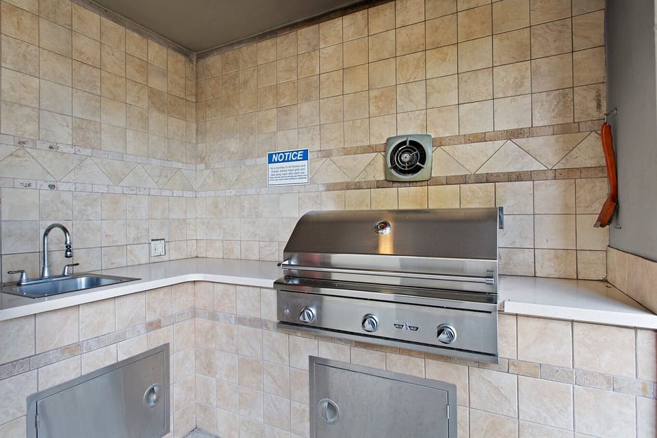 22-Grandview-Grill