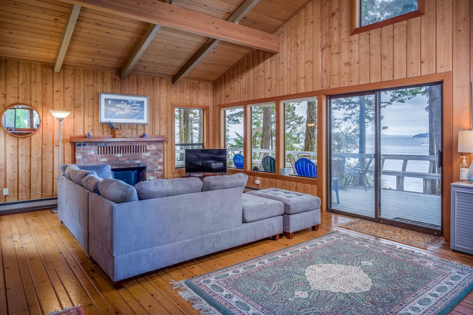181 Brooks Ln - San Juan Island Washington - 14