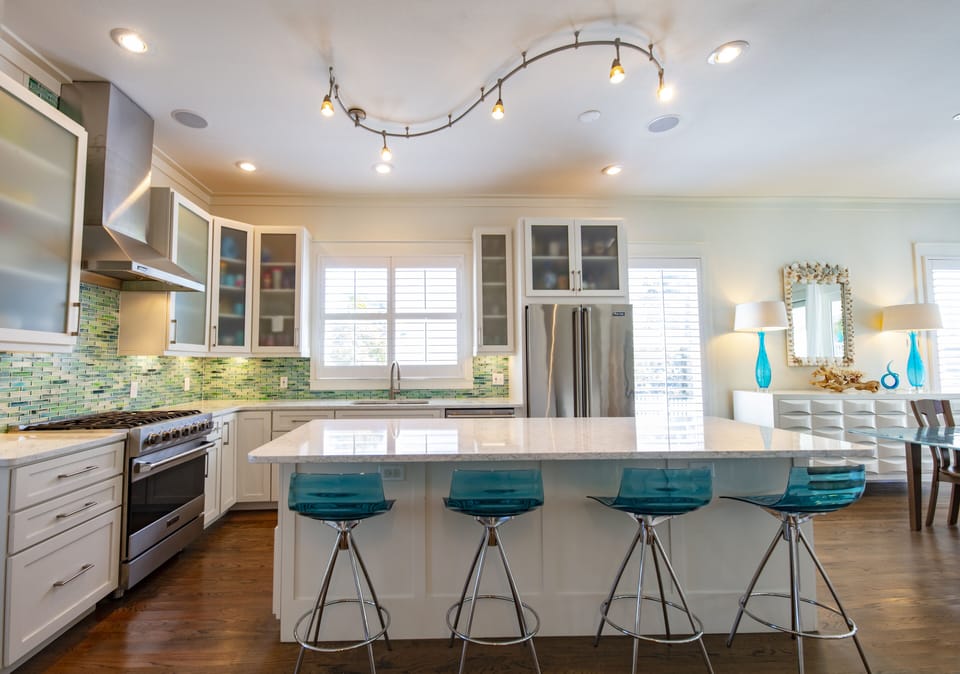 Gourmet Kitchen with Viking Appliances 