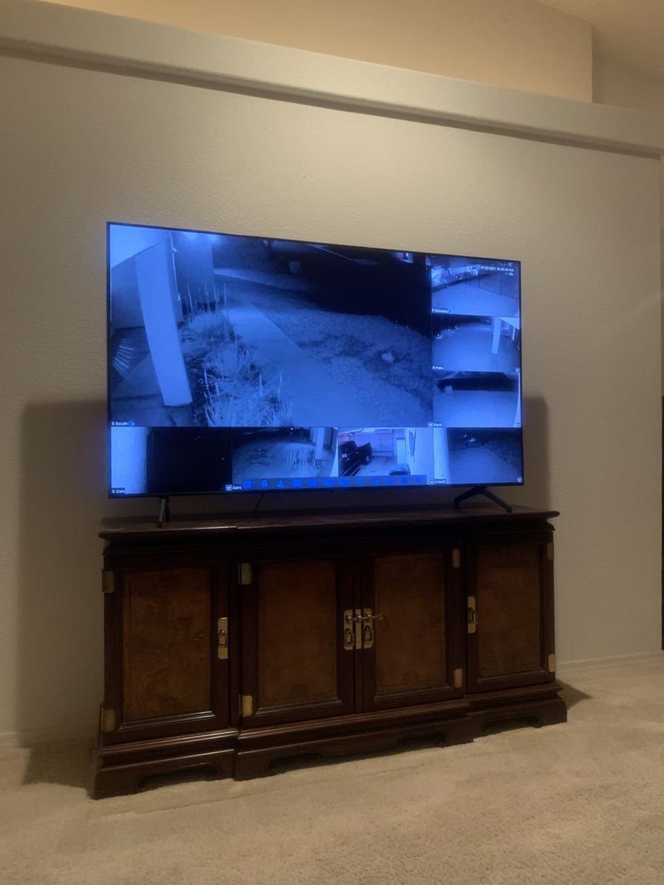 Our guests have the same views of the security cameras as the host has.