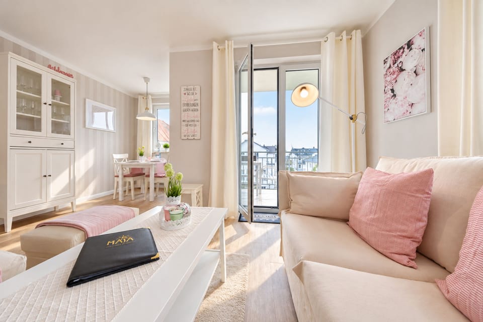 House Ferienidyll 7 - central location with Baltic Sea view Apartment in Heringsdorf