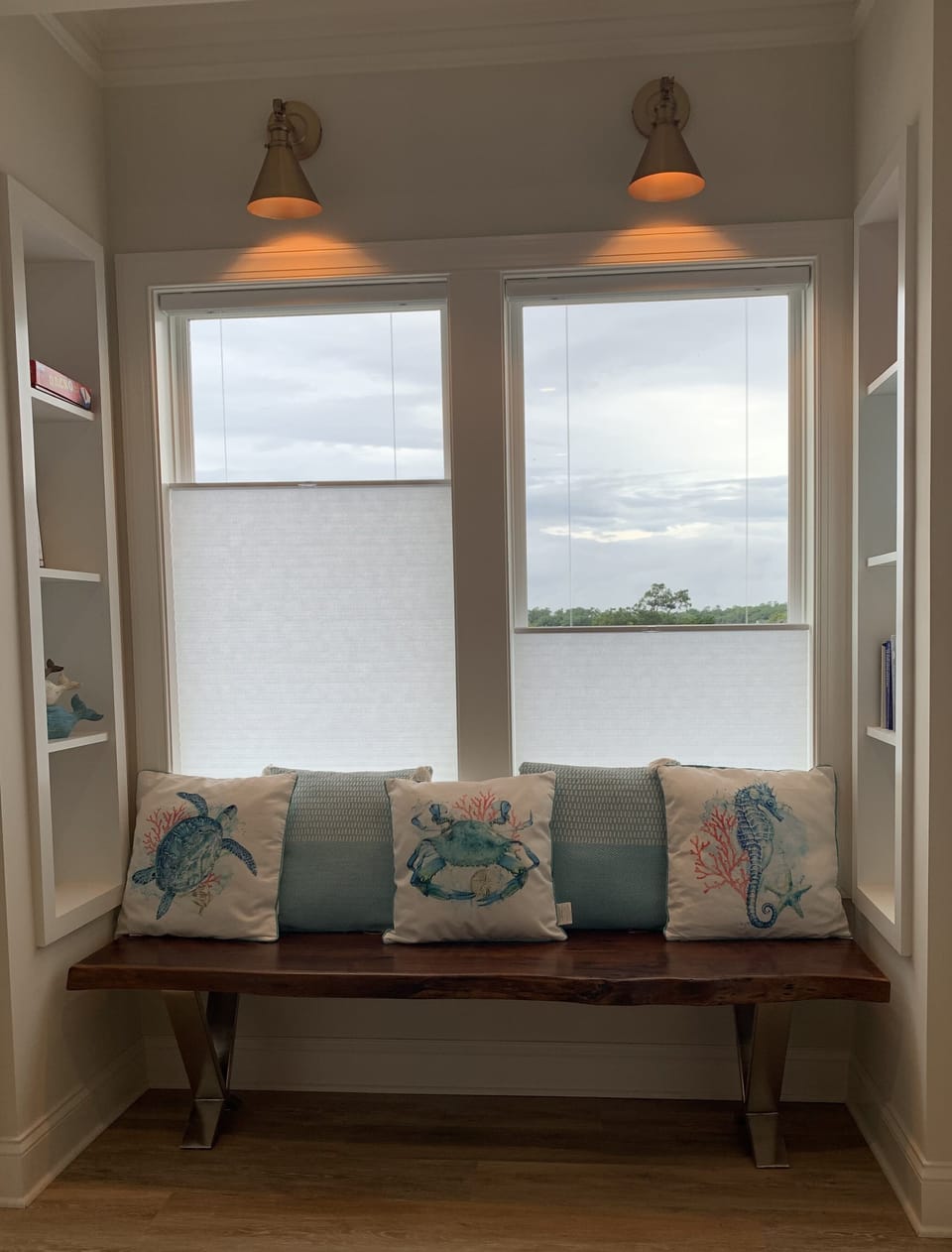 Upstairs reading area 