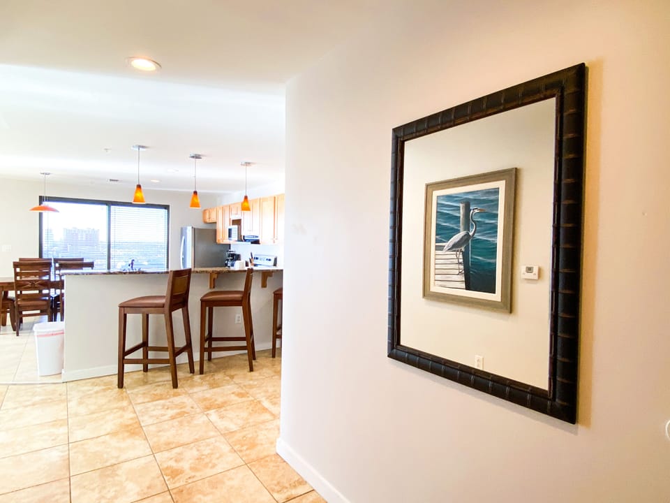 Enjoy the sunshine as soon as you enter the room!